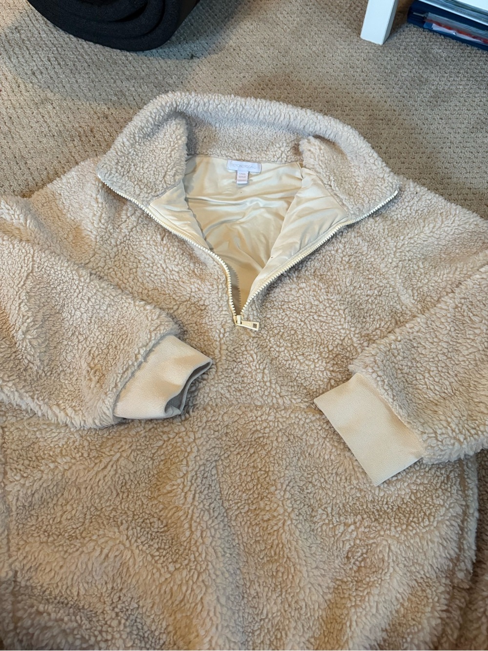 Beyond Yoga Sherpa-Lined Crew in Cream - Picture 2 of 4